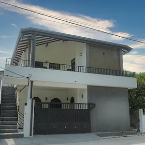 Star Canal Guest house Negombo